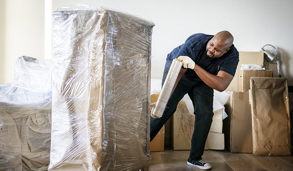 Moving Soon? Recommended Services to Contact in Montreal